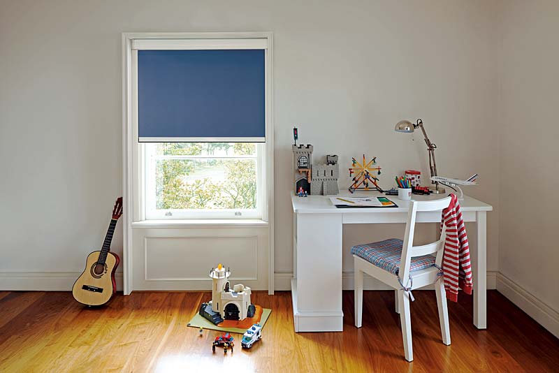 bedroom fitted with bloc blinds