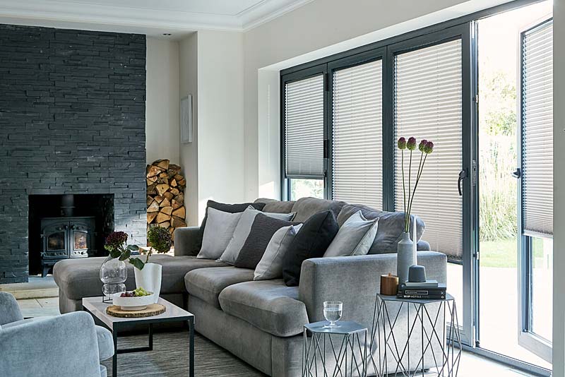 lounge fitted with intu pleated blinds
